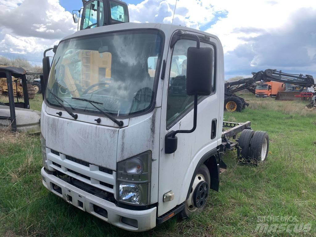 Isuzu FOR PARTS Dostavna vozila / kombiji