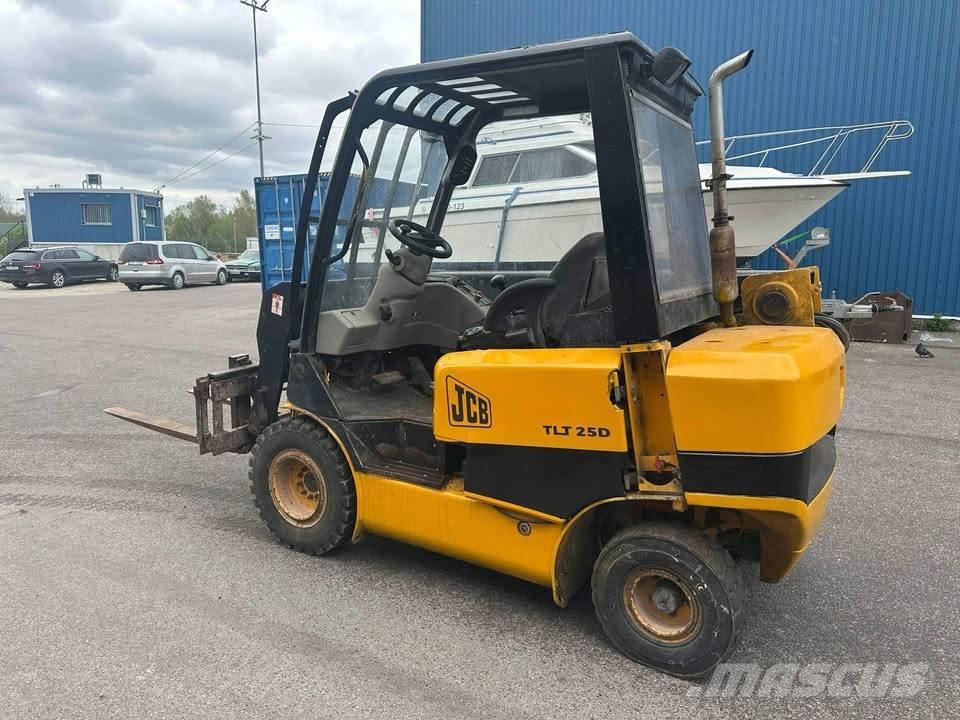 JCB TLT 25 D Teleskopski viličari