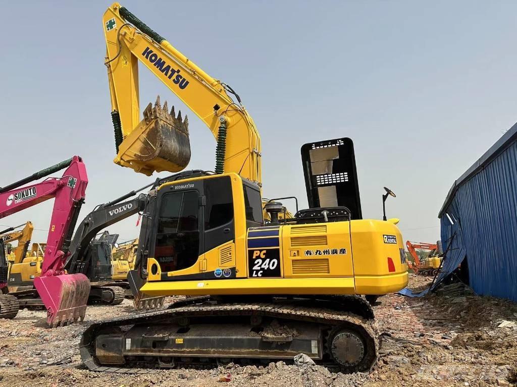 Komatsu PC 240 Bageri gusjeničari