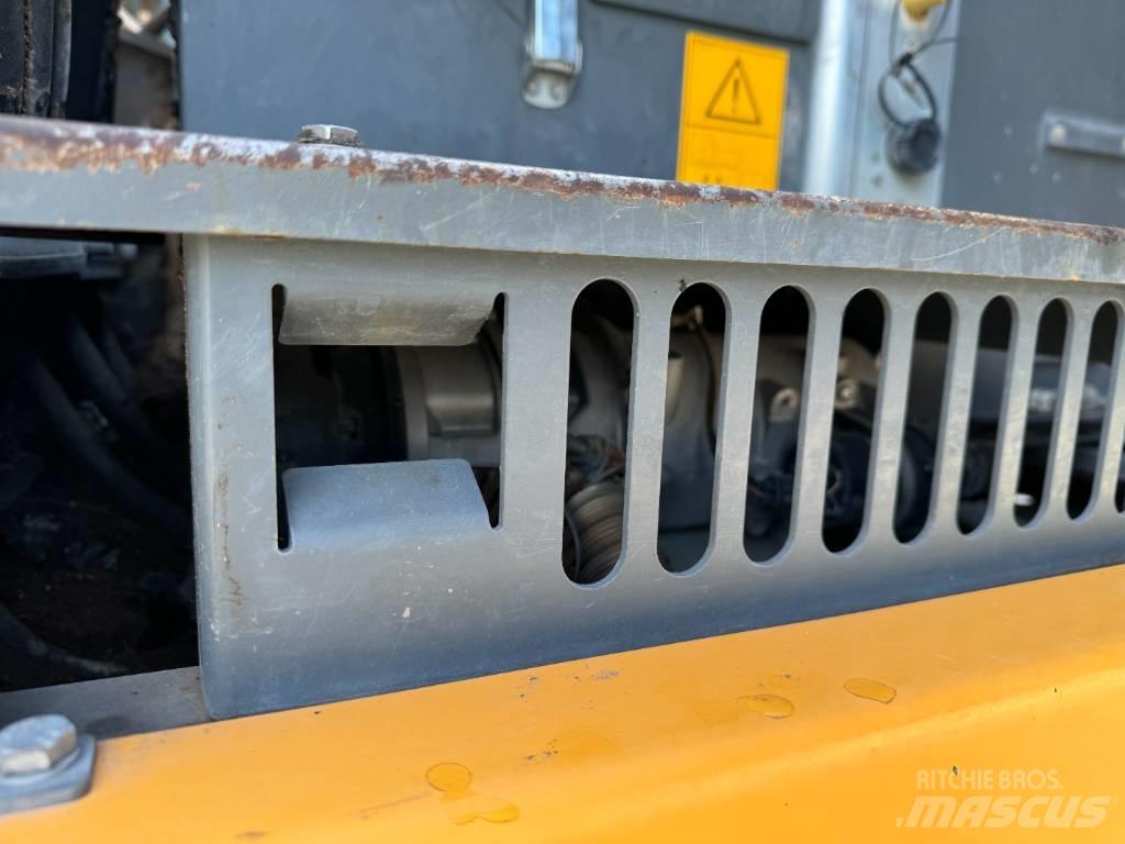 Liebherr LH 22 M Bageri za manipuliranje materijalom / otpadom