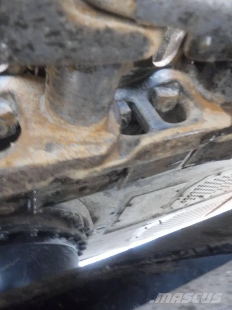 Hitachi ZX 210 LC-7 Bageri gusjeničari