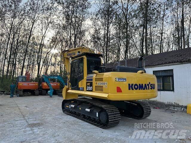 Komatsu PC200-8 Bageri gusjeničari