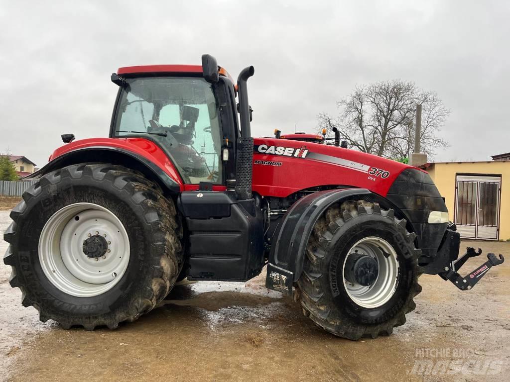 Case IH CVX 370 Traktori