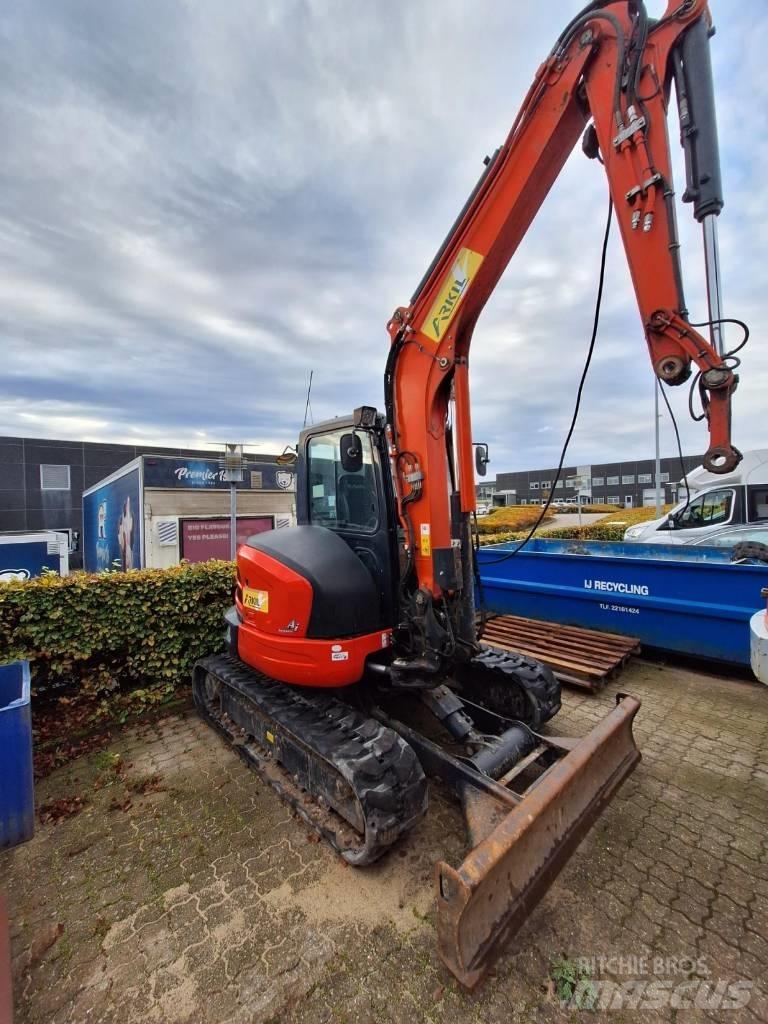 Kubota U55-4 Mini bageri <7t