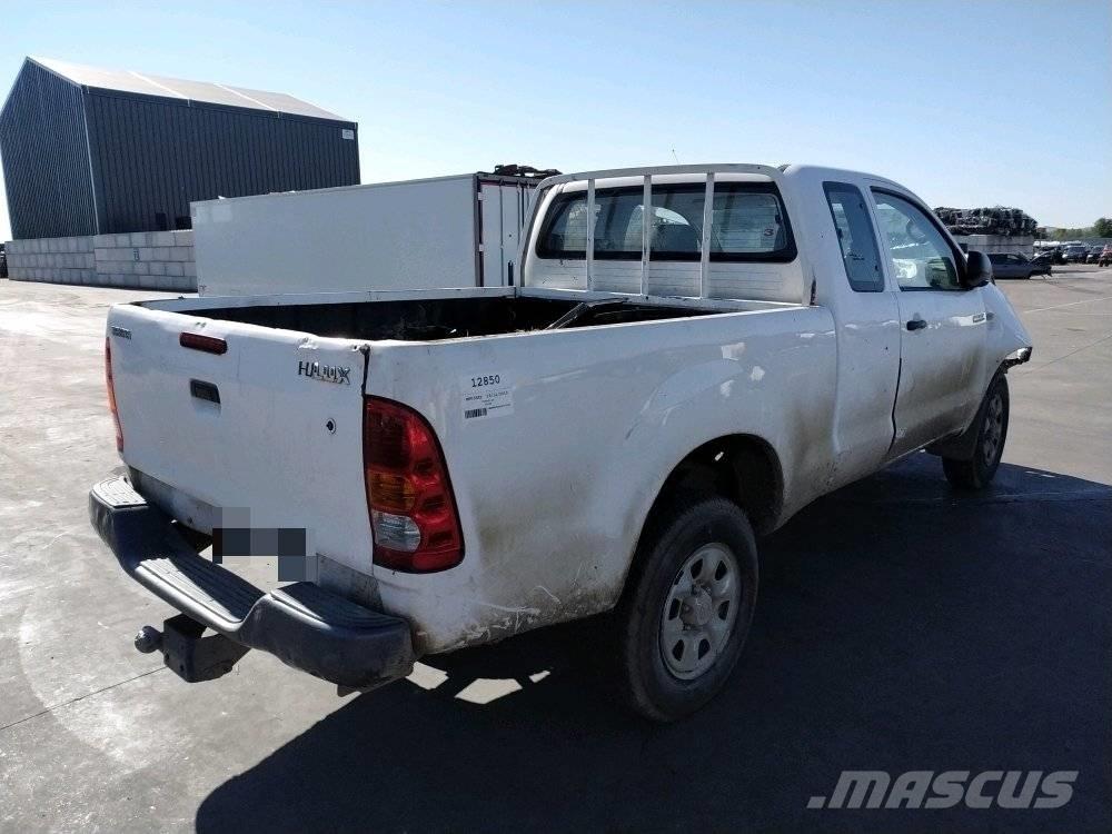 Toyota Hilux 4 Kiperi