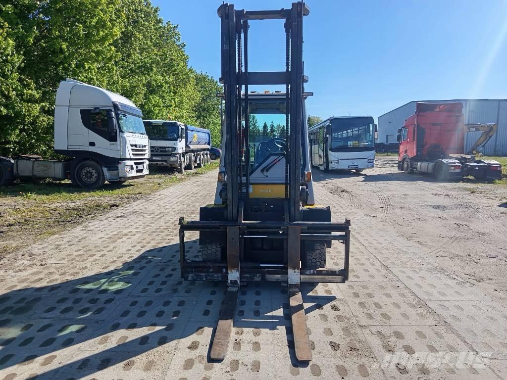 Mitsubishi FD 40 K Dizelski viličari