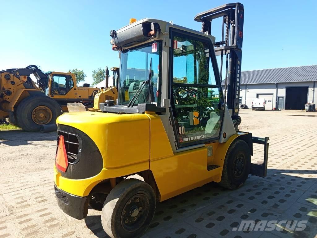 Mitsubishi FD 40 K Dizelski viličari