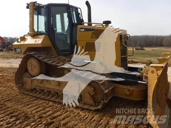CAT D6N XL Buldožeri gusjeničari