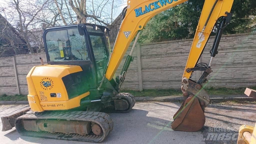 JCB 57 Bageri gusjeničari