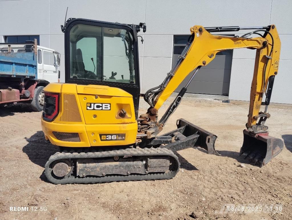 JCB 36 C-1 Bageri gusjeničari