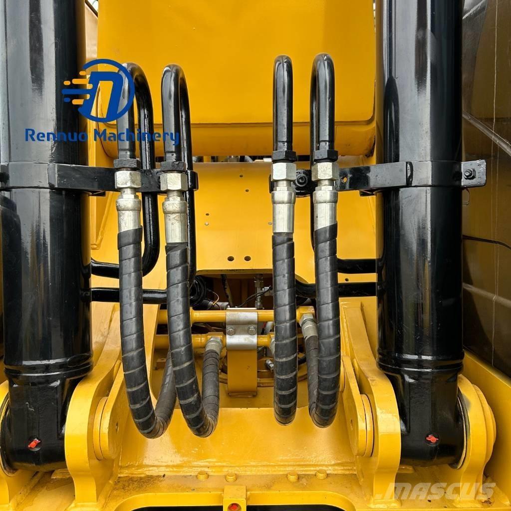 CAT 320D2 Bageri gusjeničari