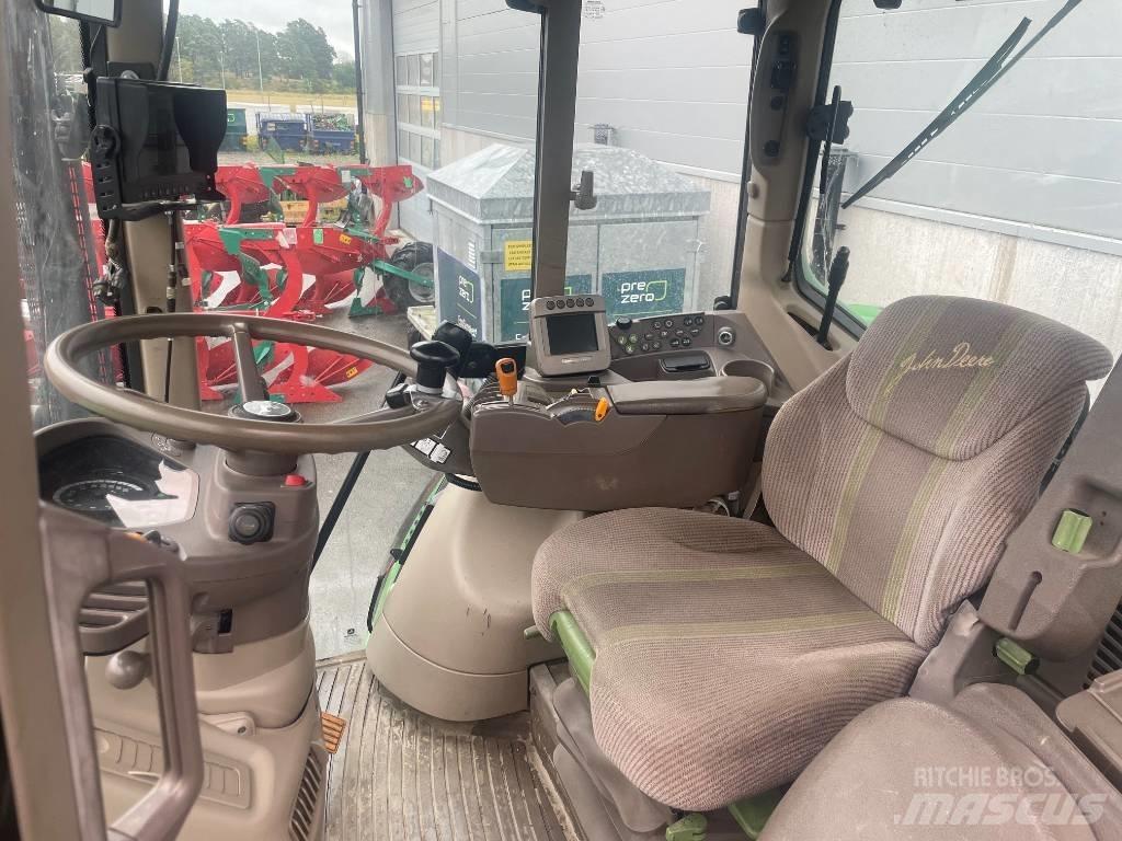 John Deere 7530 Traktori
