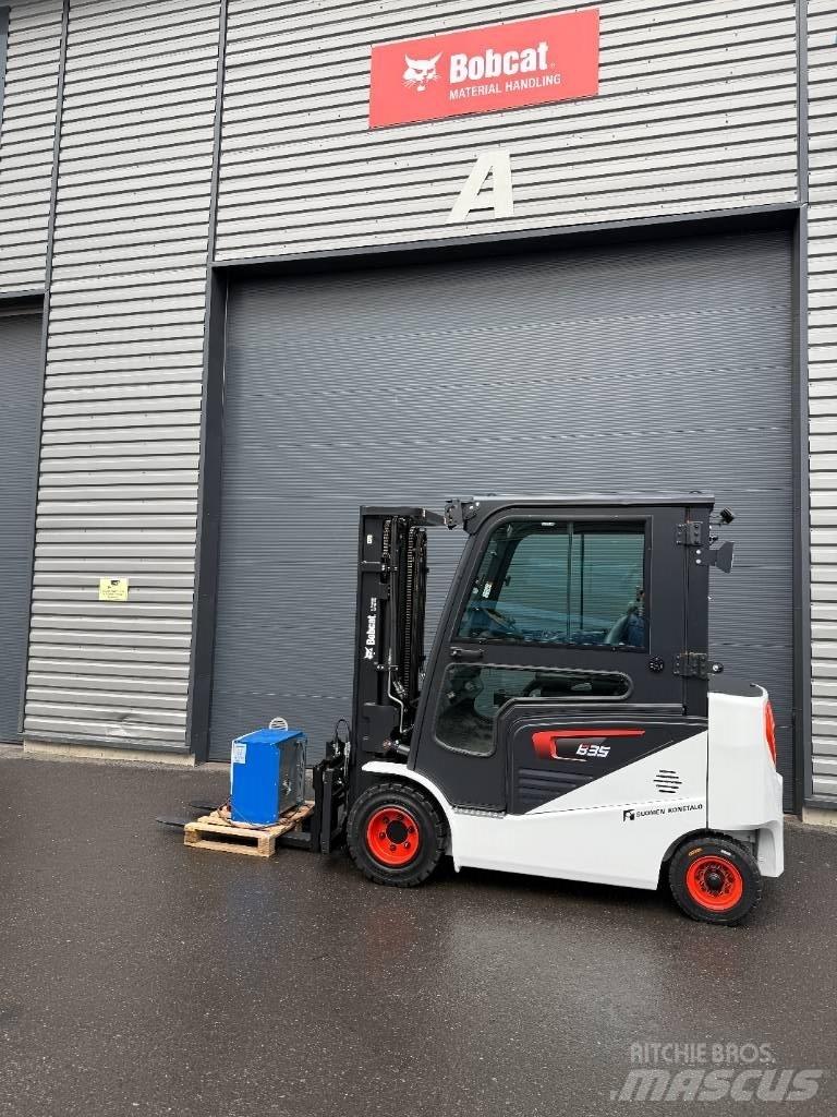Bobcat B35NS Trukki Električni viličari