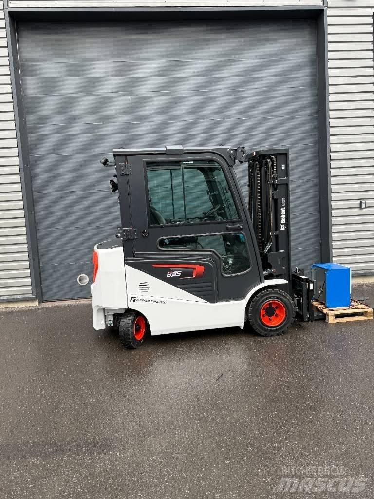Bobcat B35NS Trukki Električni viličari