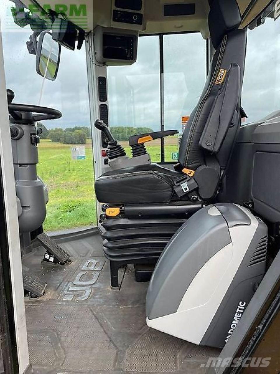 JCB 427 agri Mini bageri <7t