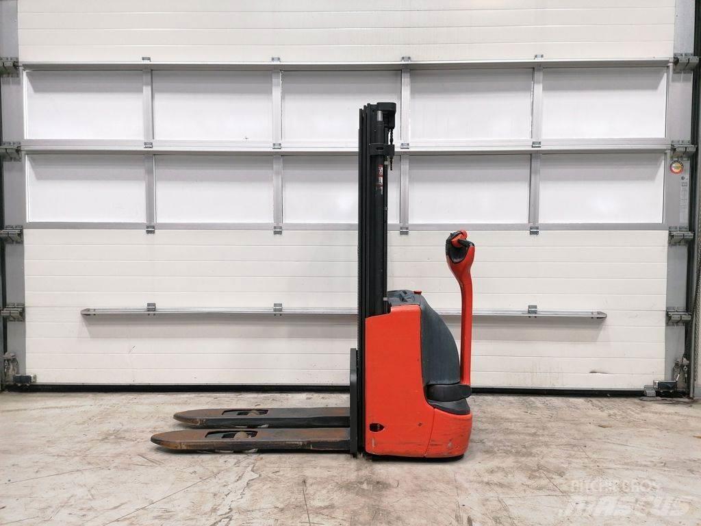 Linde L10 Ručni električni viličar