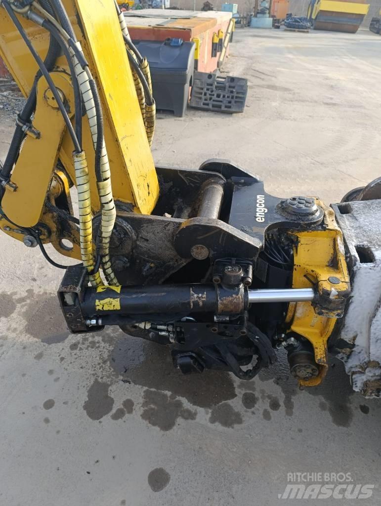CAT M 313 D Bageri na kotačima