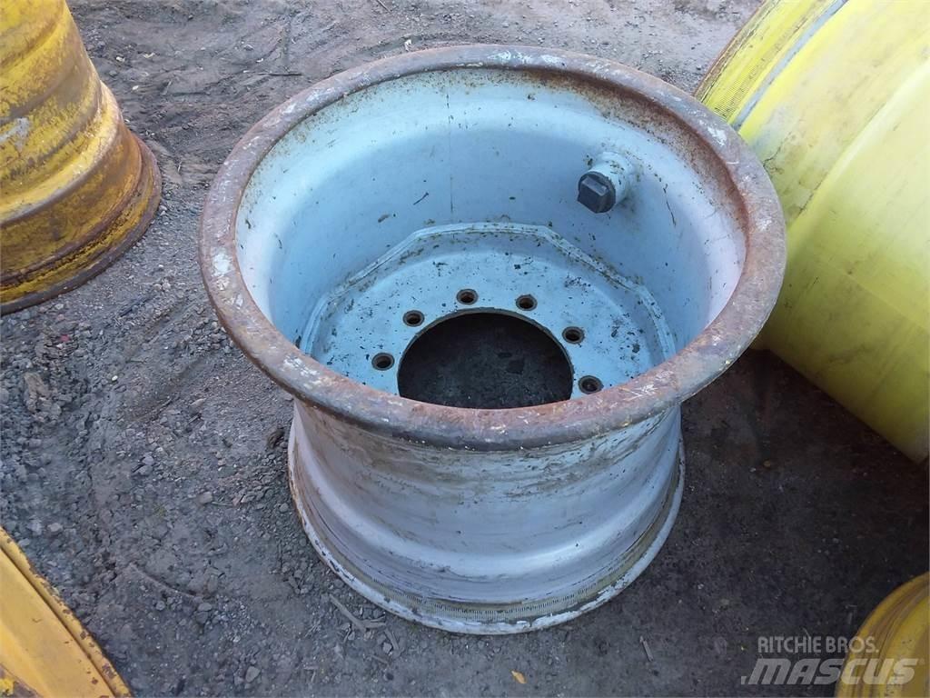 Valmet 890 20x26,5 Gume, kotači i naplatci