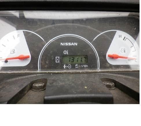Nissan PL02A20D Plinski viličari
