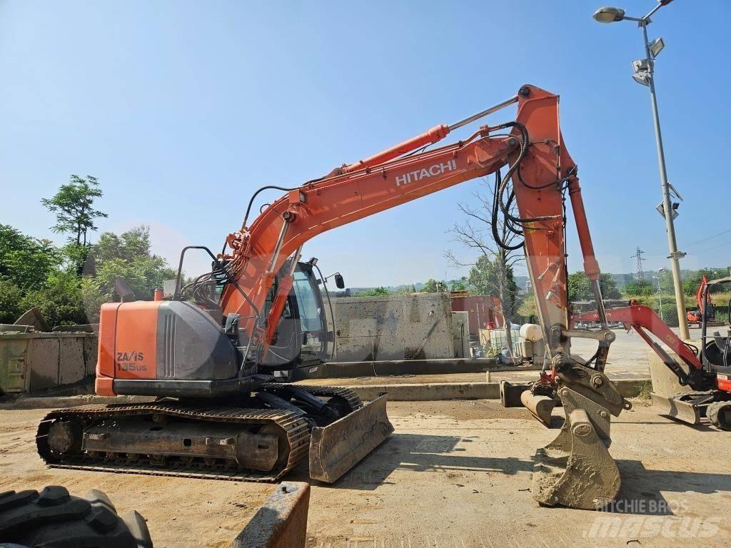 Hitachi ZX 135 US Bageri gusjeničari