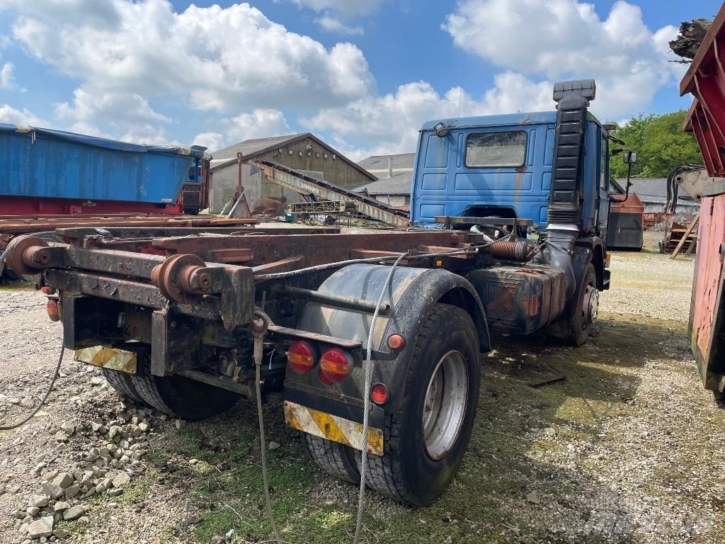 Scania 82M Demontažnii kamioni za podizanje kabela