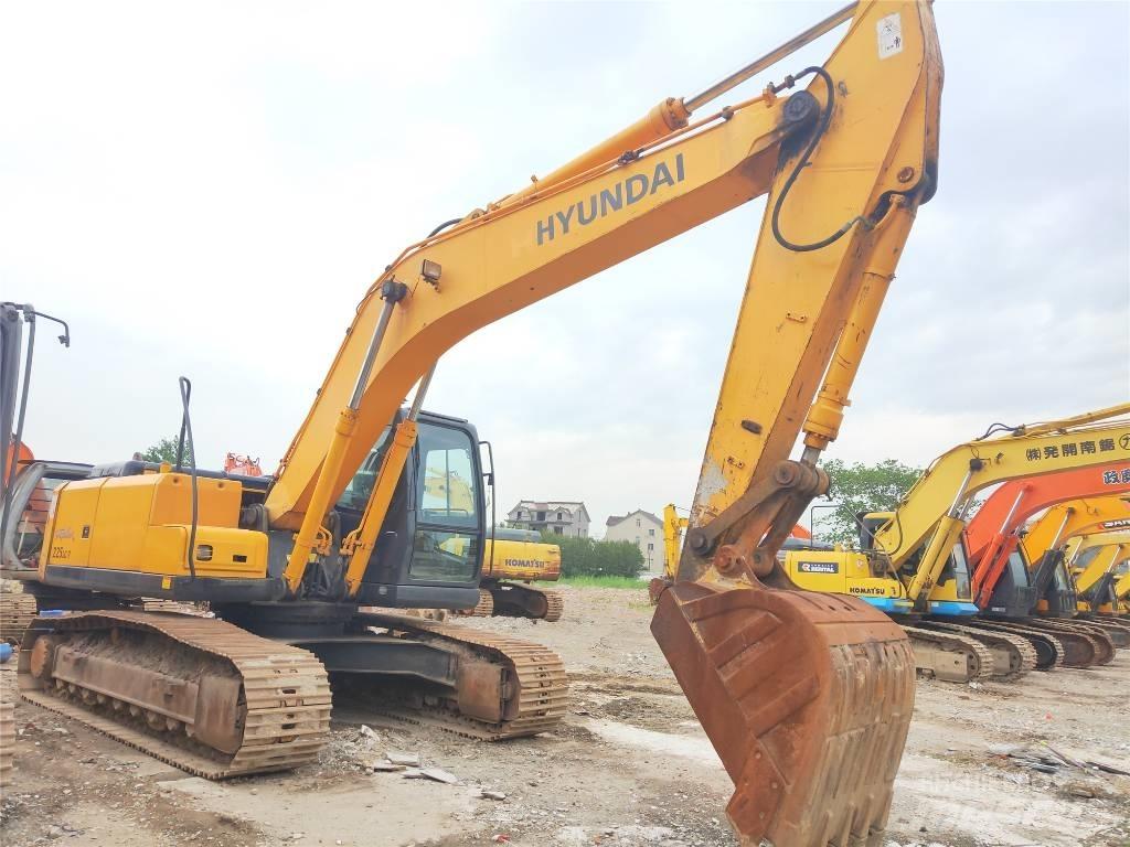 Hyundai R225LC-7 Bageri gusjeničari
