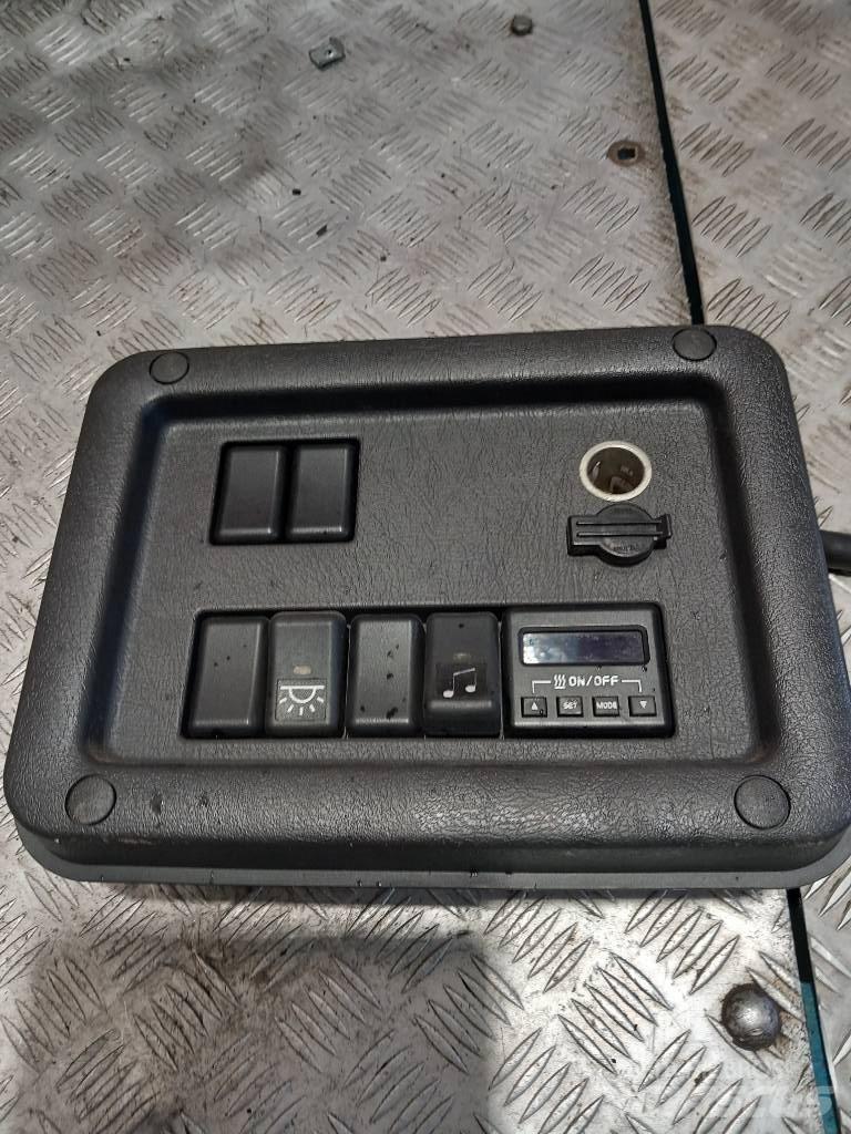 Volvo FH 12    20576730 Kabine i unutrašnjost
