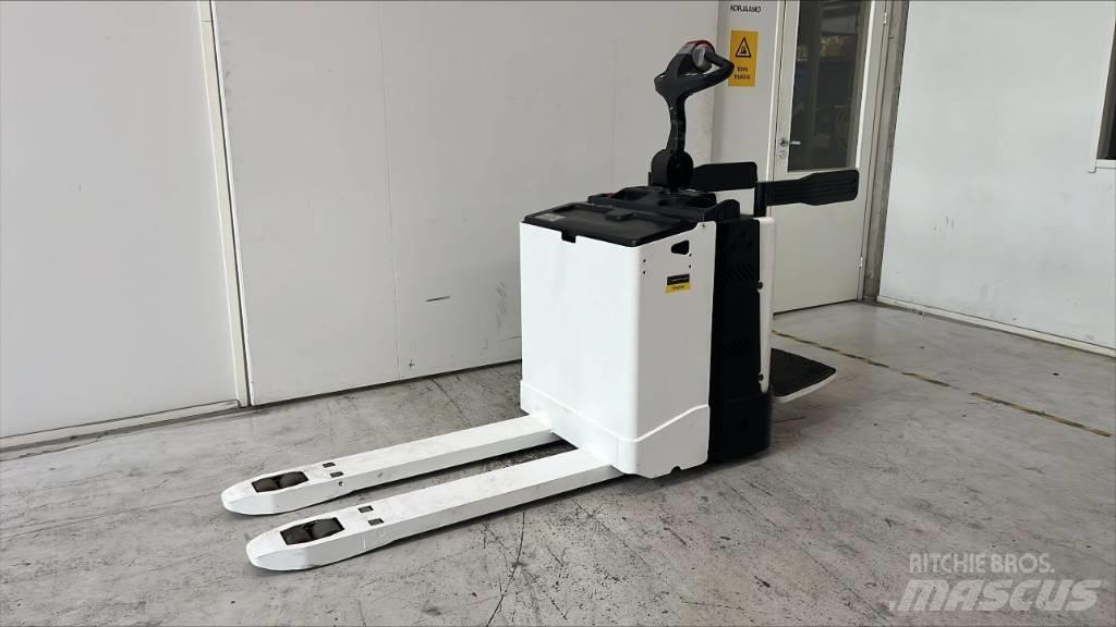 Yale MP20X Nisko podizni električni viličar sa platformu