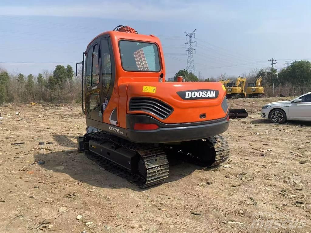 Doosan DX75 Mini bageri <7t