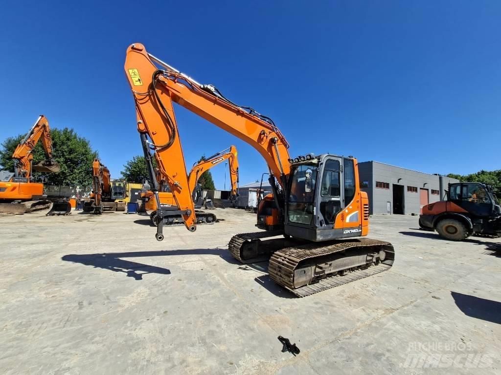 Doosan DX 140 LCR Bageri gusjeničari