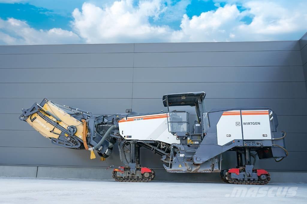 Wirtgen W 220 FI Asfaltne hladne glodalice