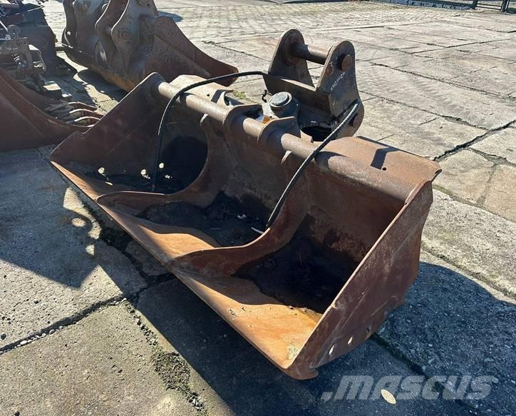 Hitachi ZX170-5B Utovarne korpe