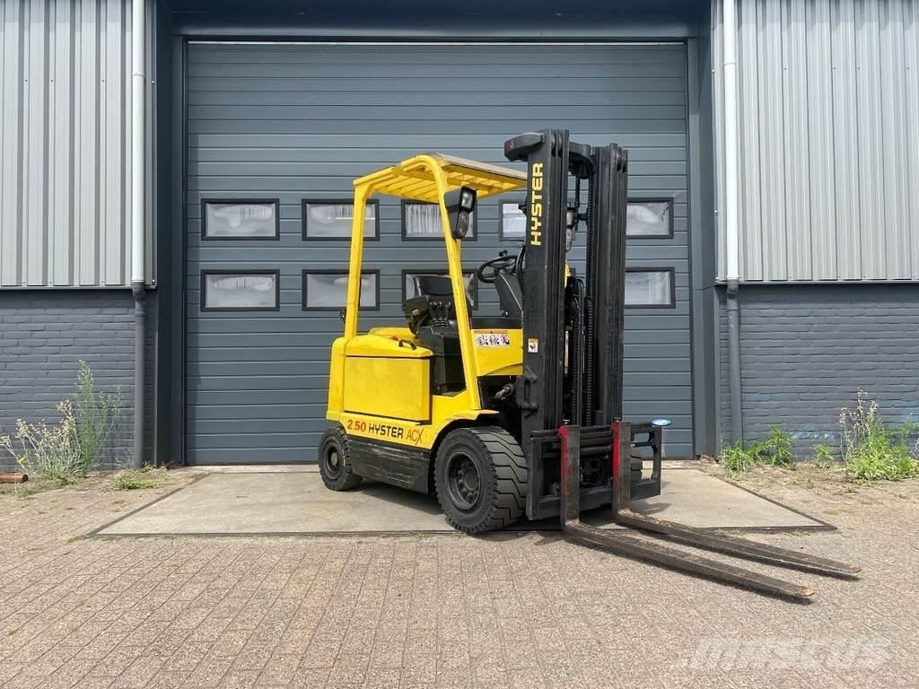 Hyster J2.50XM Električni viličari