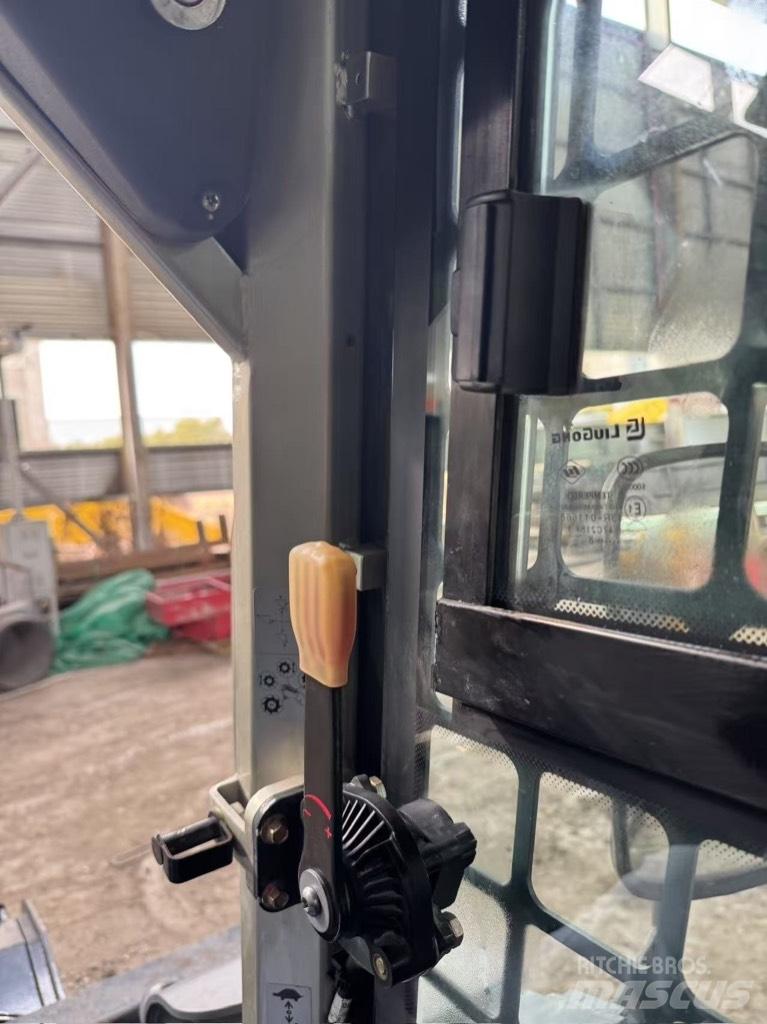 LiuGong 385 B Skid steer mini utovarivači