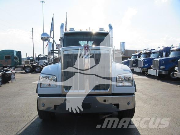 Kenworth W990 Građevinarstvo – ostalo