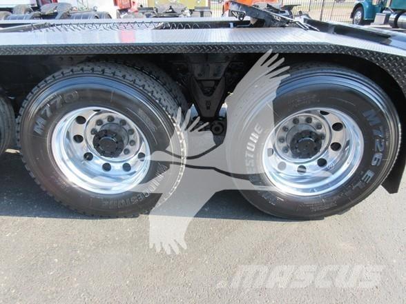 Kenworth W990 Građevinarstvo – ostalo
