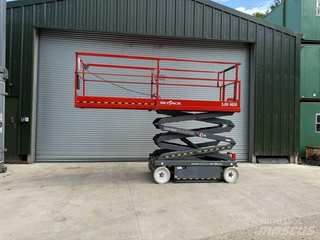 SkyJack SJ 4620 Škaraste platforme