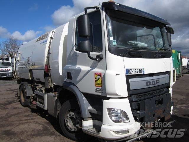 DAF CF330 Kamioni za čišćenje ulica