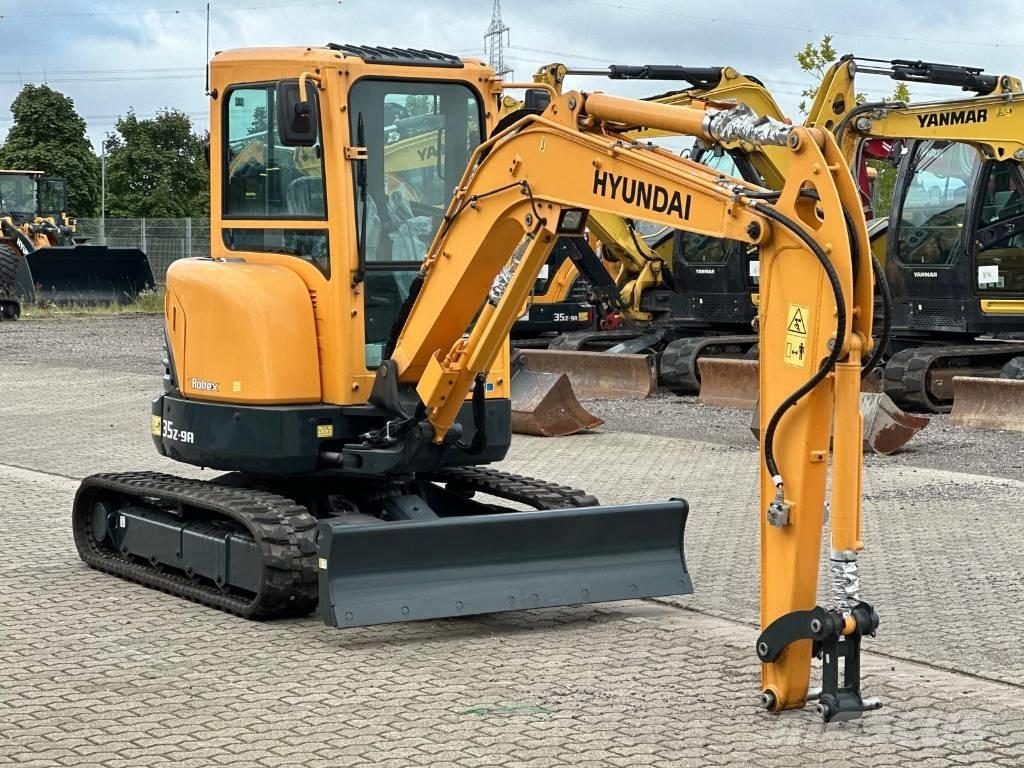 Hyundai R35Z 9A Mini bageri <7t