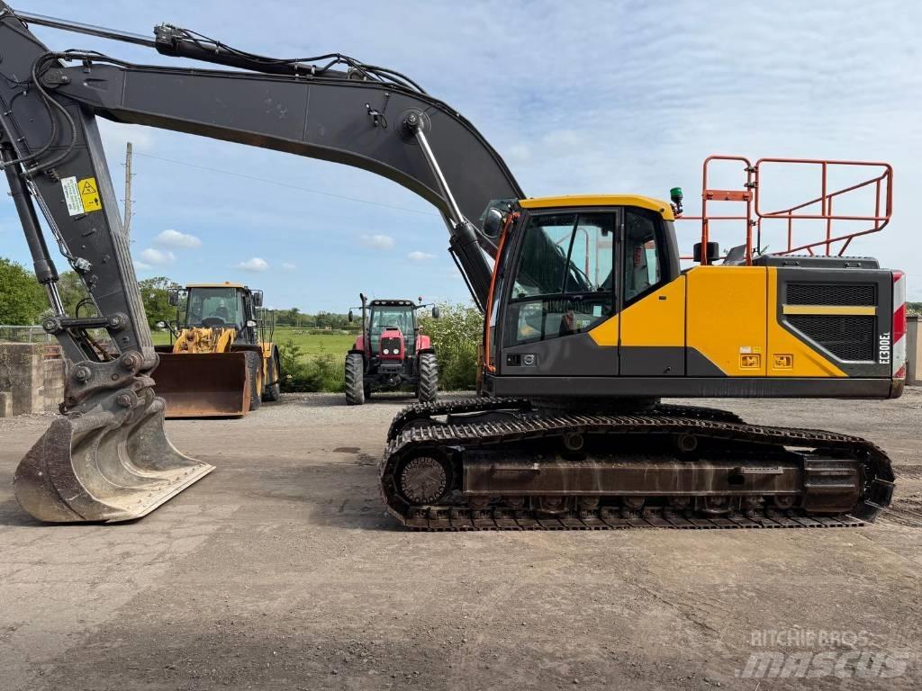 Volvo EC 300 EL Bageri gusjeničari