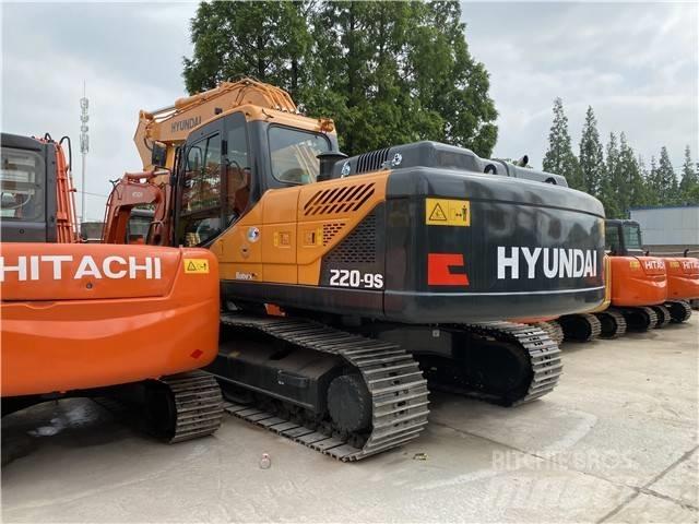 Hyundai Robex 220 LC Bageri gusjeničari