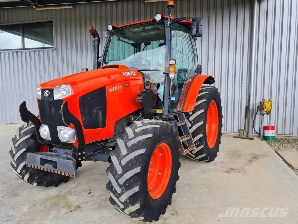 Kubota M 110 GX Traktori