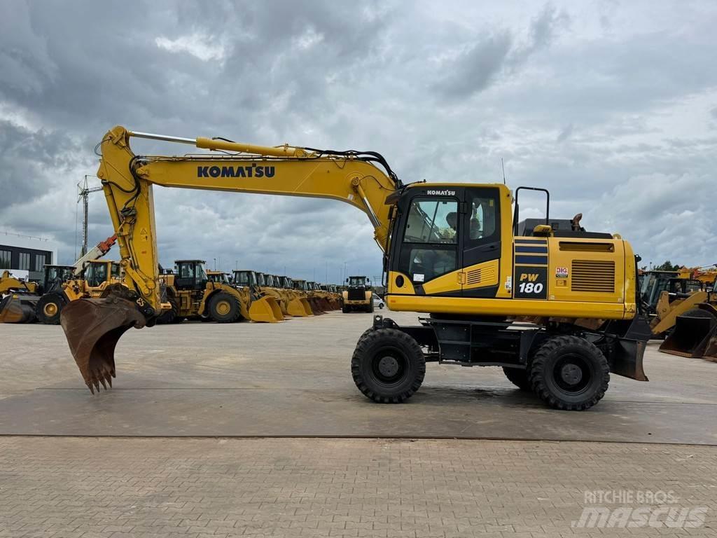 Komatsu PW180-11 Bageri na kotačima