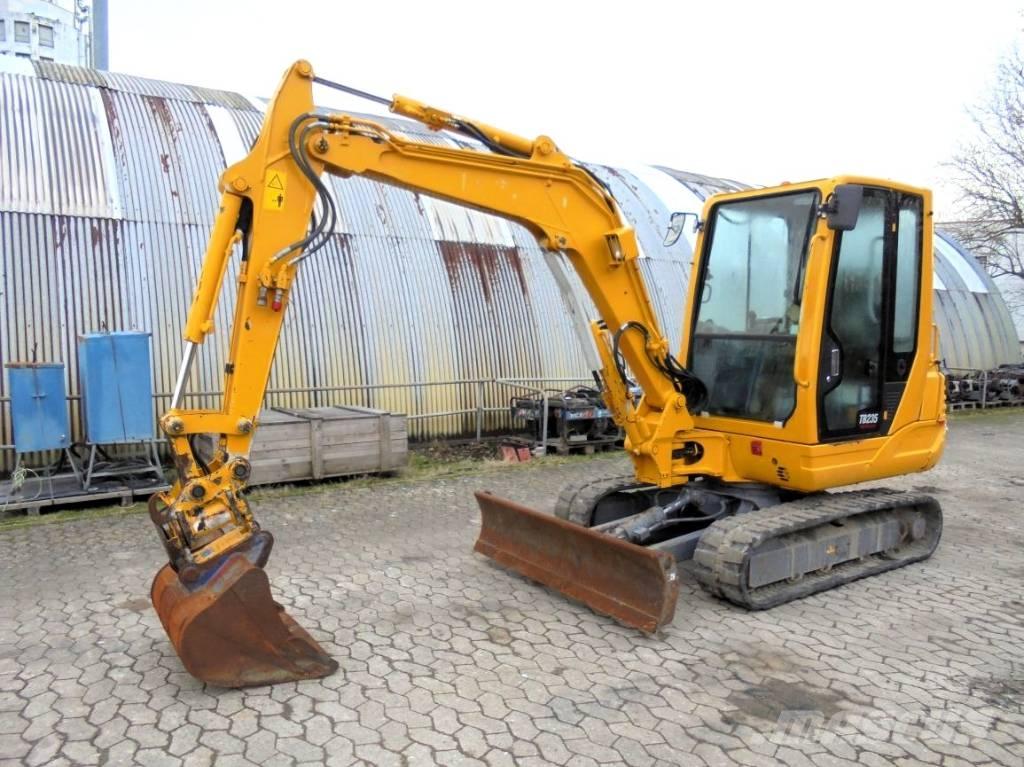 Takeuchi TB 235 Mini bageri <7t