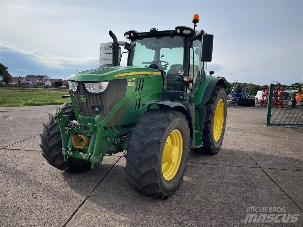 John Deere 6145R Traktori