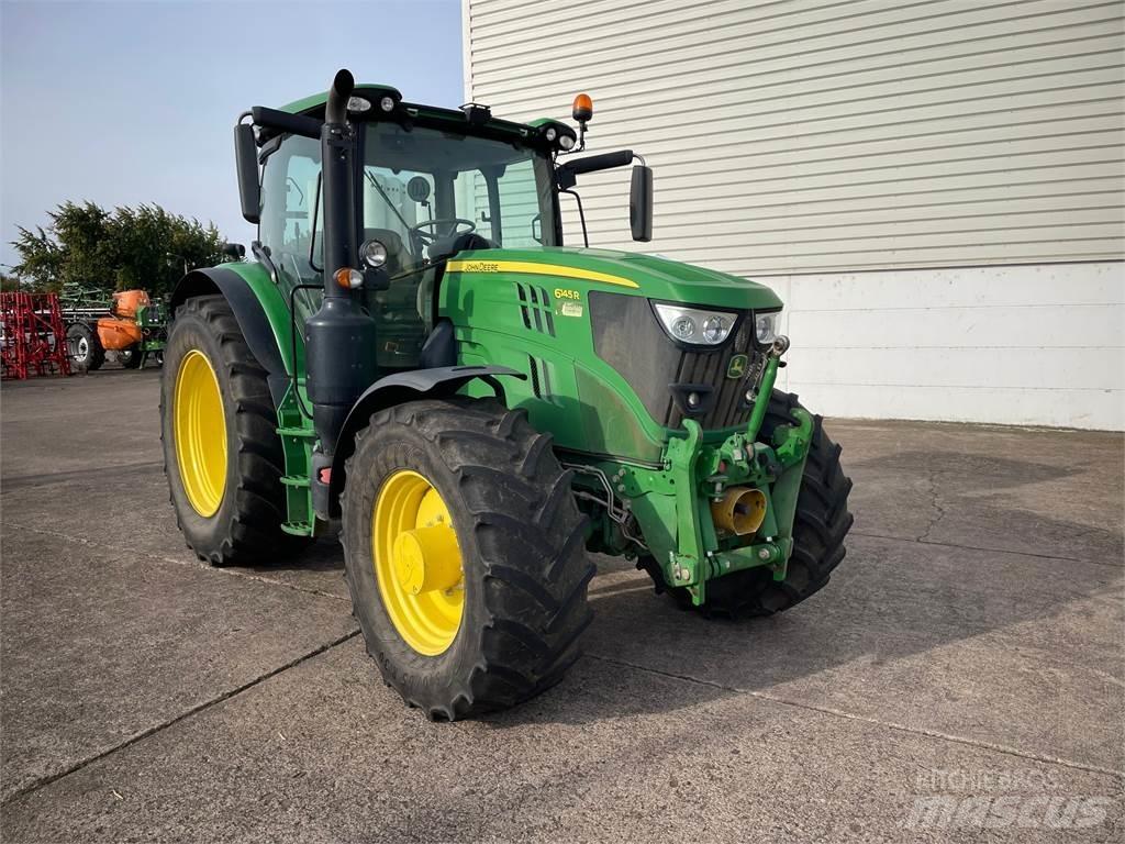 John Deere 6145R Traktori