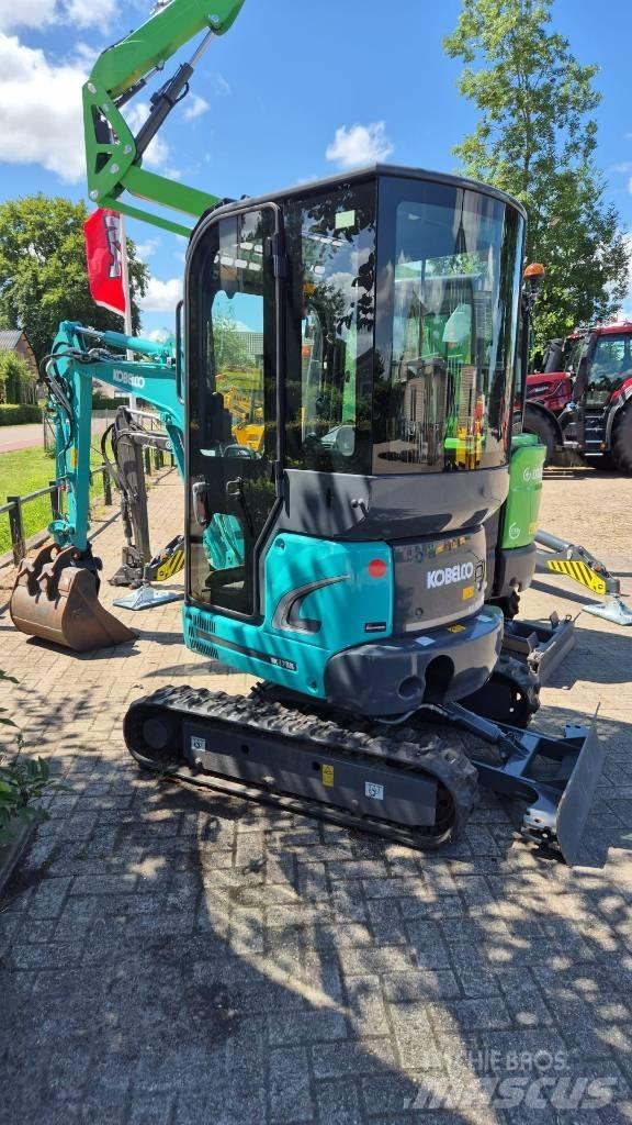 Kobelco SK 17 SR Mini bageri <7t