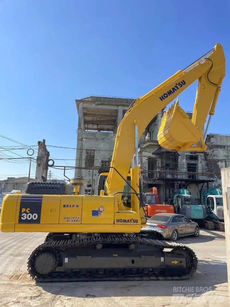 Komatsu PC 300 LC-7 Bageri gusjeničari