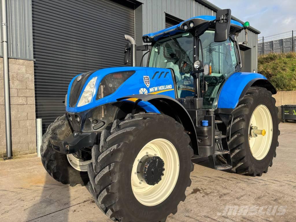 New Holland T 7.245 Traktori