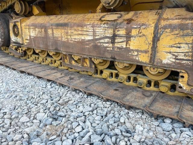 John Deere 750 KLGP Buldožeri gusjeničari